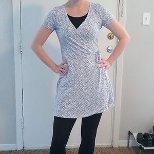 Hollister Stretchy Wrap Dress (M)